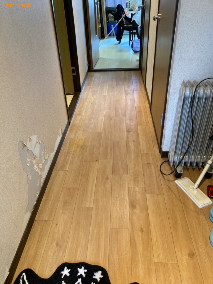 ゴミ屋敷状態の家の片付けとハウスクリーニングと家具の配置換え